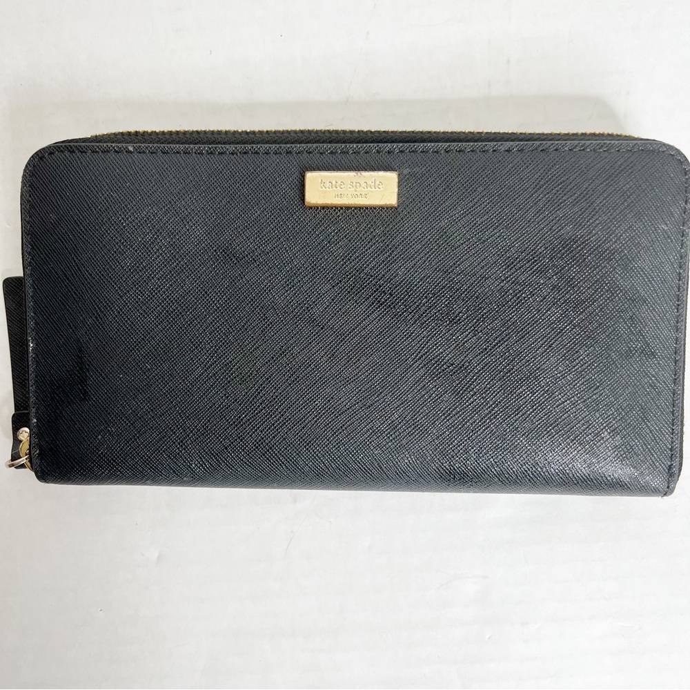 - Kate Spade Black Cameron Street Lacey Wallet